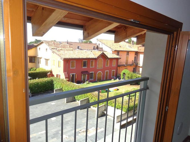 LIBERO SUBITO!!! CAPRIATE TRILO MANSARDATO CON BOX Capriate San Gervasio