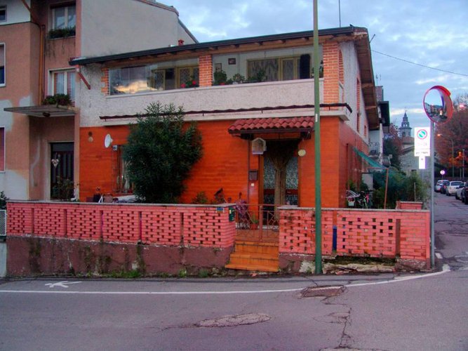 Darfo Boario Terme, villino bipiano con posto auto e cantina