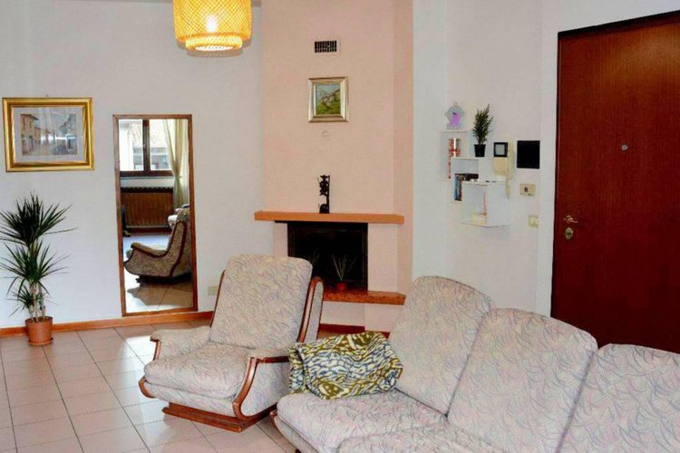 Darfo B.Terme, vendesi come nuovo, Trilocale + Servizi