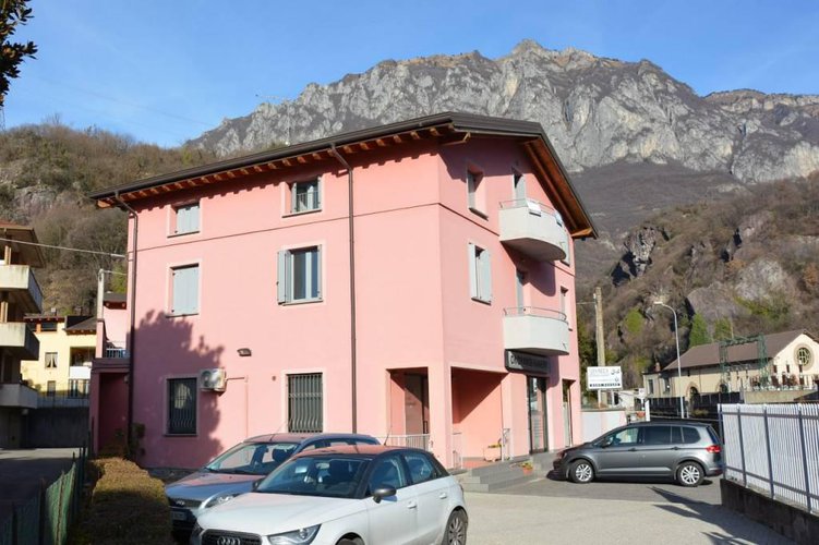 CORNA - VENDESI BELLISSIMA MANSARDA, TUTTA NUOVA Darfo Boario