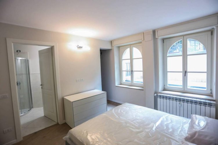 Trilocale con terrazza completamente ristrutturato a nuovo. Bergamo