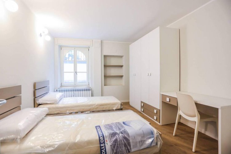 Trilocale con terrazza completamente ristrutturato a nuovo. Bergamo