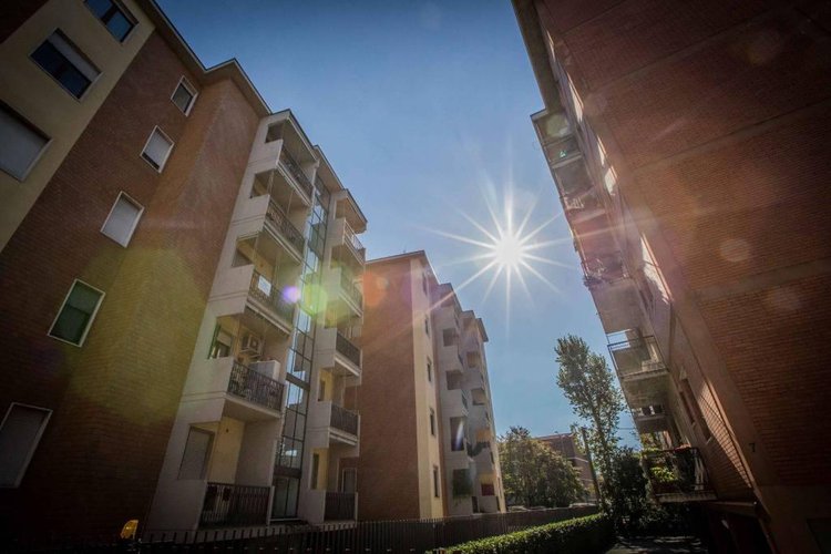 Ampio trilocale zona tranquilla con cantina e magazzino Bergamo