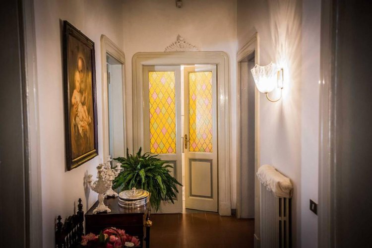 Signorile appartamento in centrale palazzo d' epoca Bergamo