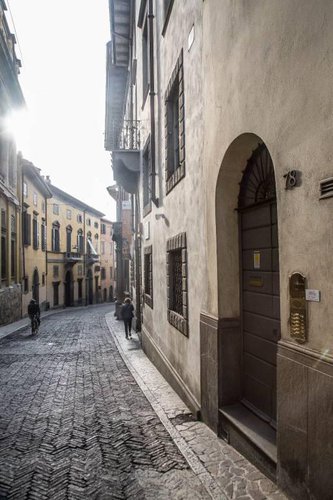 Prestigioso ufficio in centrale palazzo nobiliare. Bergamo