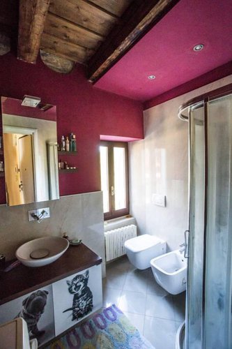 Bilocale ristrutturato in palazzetto affrescato. Bergamo