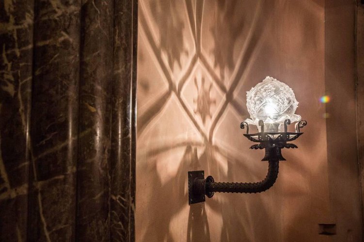 Trilocale a piano ultimo in centrale palazzetto d'epoca. Bergamo