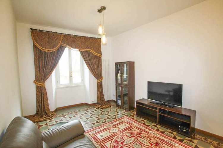 Trilocale in corte storica restaurata in Sant'Alessadro Alta Bergamo