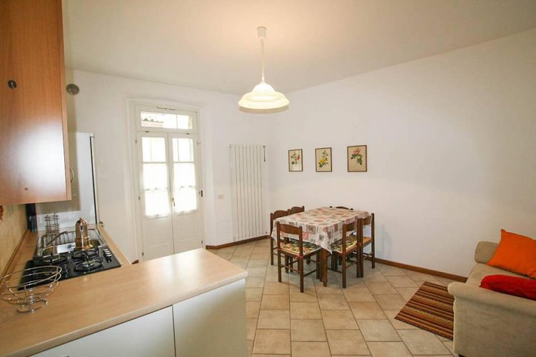 Trilocale in corte storica restaurata in Sant'Alessadro Alta Bergamo