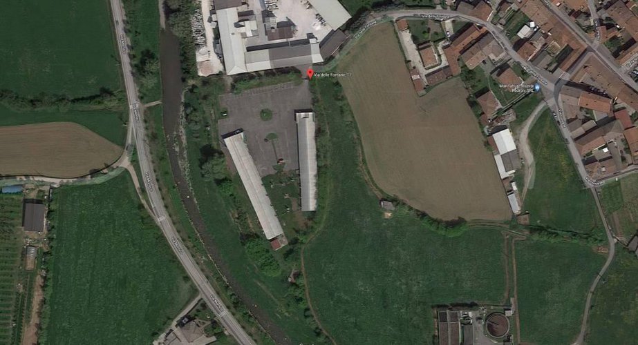 Laboratorio di mq 976 con annessa area esterna pertinenziale