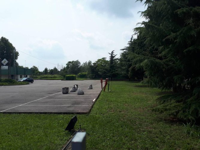 Laboratorio di mq 976 con annessa area esterna pertinenziale Palosco