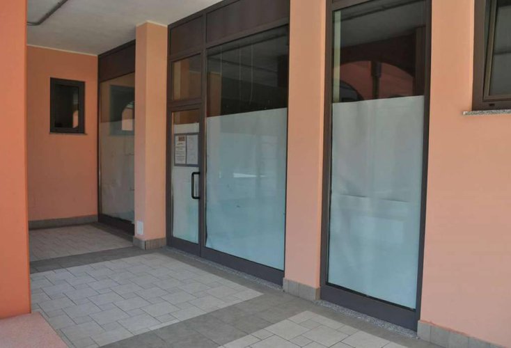 NEGOZIO/UFFICIO IN AFFITTO A VILLA D'ADDA Villa d'Adda