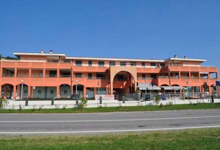 NEGOZIO/UFFICIO IN AFFITTO A VILLA D'ADDA Villa d'Adda