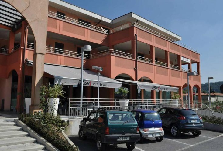 NEGOZIO/UFFICIO IN AFFITTO A VILLA D'ADDA Villa d'Adda