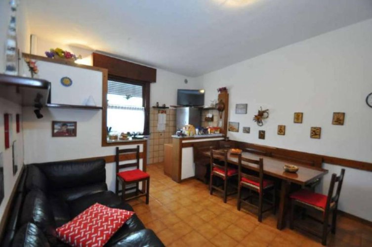 APPARTAMENTO INDIPENDENTE IN VENDITA A CALUSCO D'ADDA Calusco d'Adda