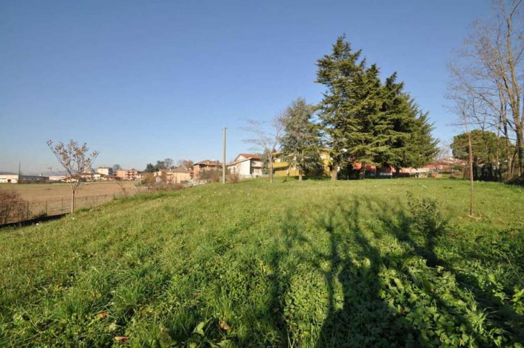 TERRENO EDIFICABILE IN VENDITA A CALUSCO D'ADDA Calusco d'Adda