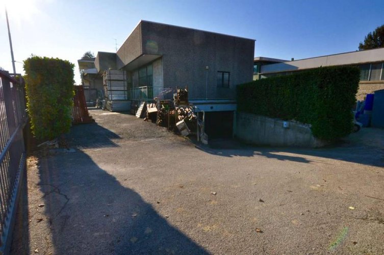 CAPANNONE IN AFFITTO A CALUSCO D'ADDA Calusco d'Adda