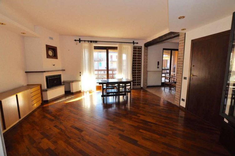 TRILOCALE IN VENDITA A BOTTANUCO Bottanuco