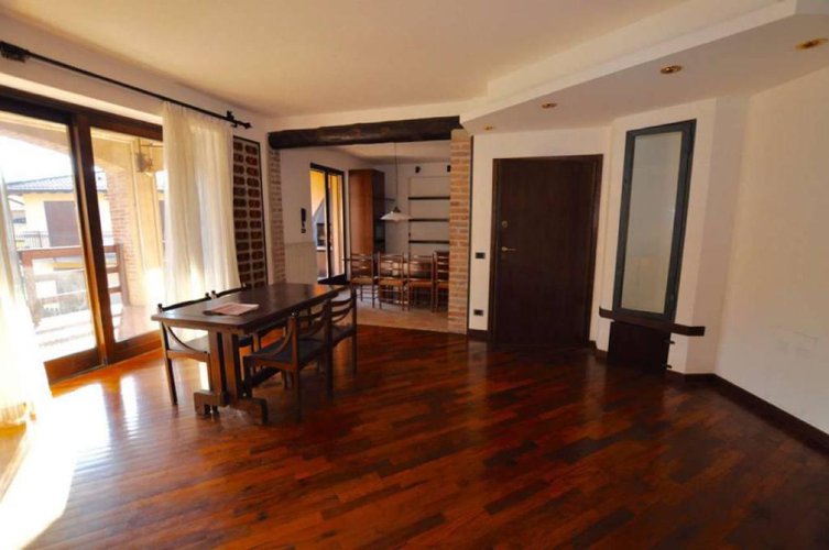 TRILOCALE IN VENDITA A BOTTANUCO Bottanuco