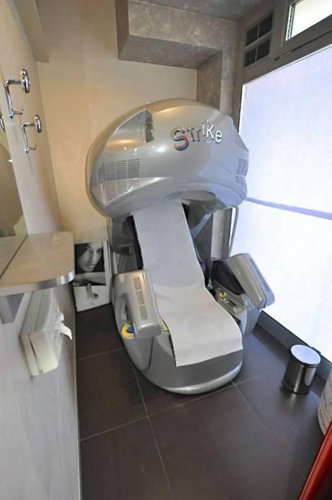 ATTIVITA' DI CENTRO ESTETICO E SOLARIUM A TERNO D'ISOLA Terno d'Isola