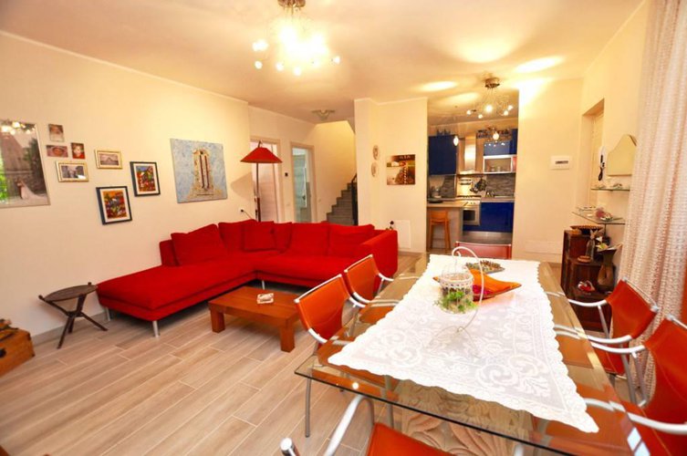 VILLETTA A SCHIERA IN VENDITA A FILAGO - FRAZ. MARNE Filago