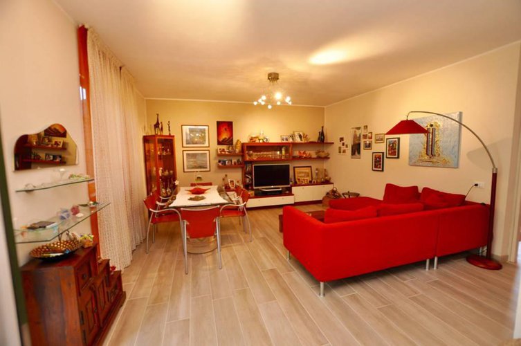 VILLETTA A SCHIERA IN VENDITA A FILAGO - FRAZ. MARNE Filago