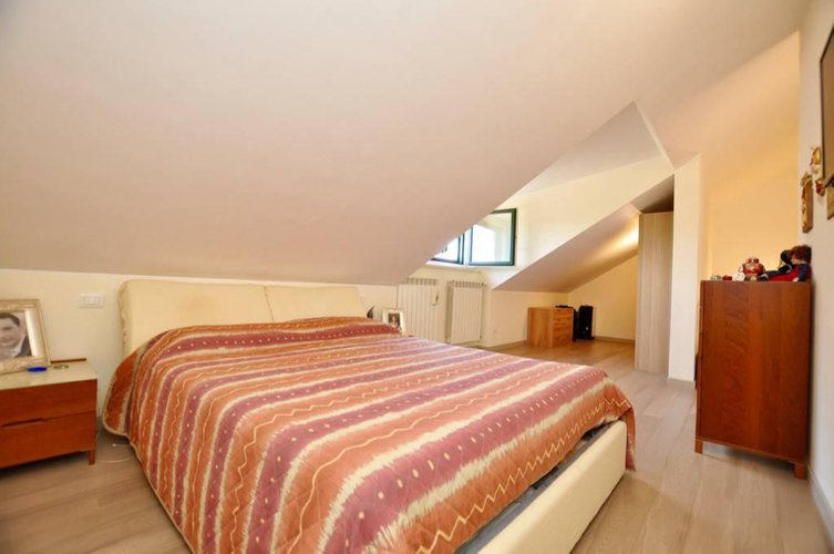 VILLETTA A SCHIERA IN VENDITA A FILAGO - FRAZ. MARNE Filago