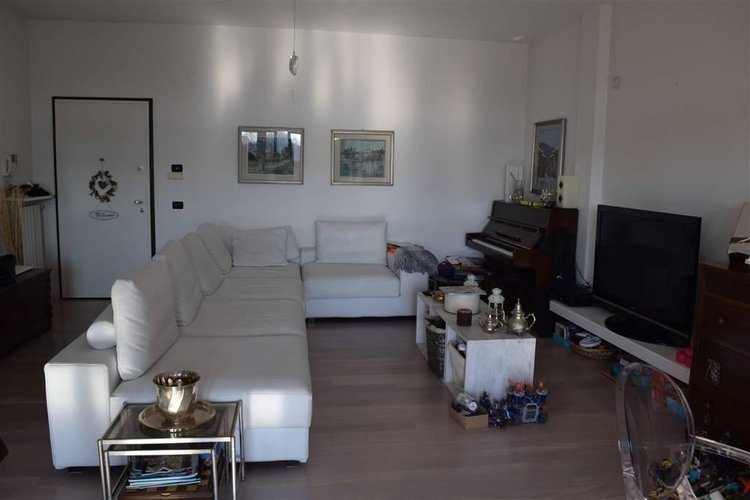 Quadrilocale Brembate di Sopra