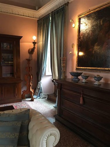 Prestigioso appartamento in dimora storica. Trescore Balneario