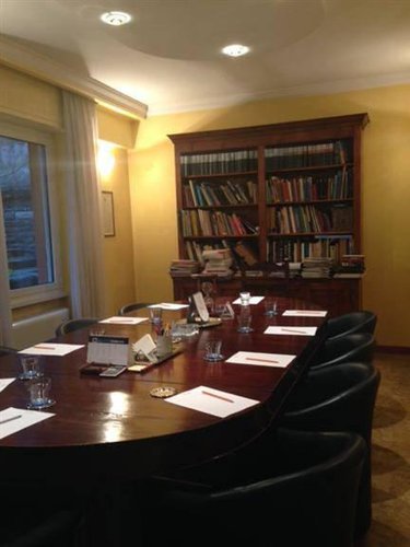 Nel centro città, prestigioso ufficio di mq. 310. Bergamo