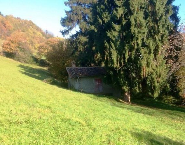 Spinone al Lago, Cascina di 90 mq e terreno agricolo 20.000 mq VISTA LAGO ENDINE Spinone al Lago