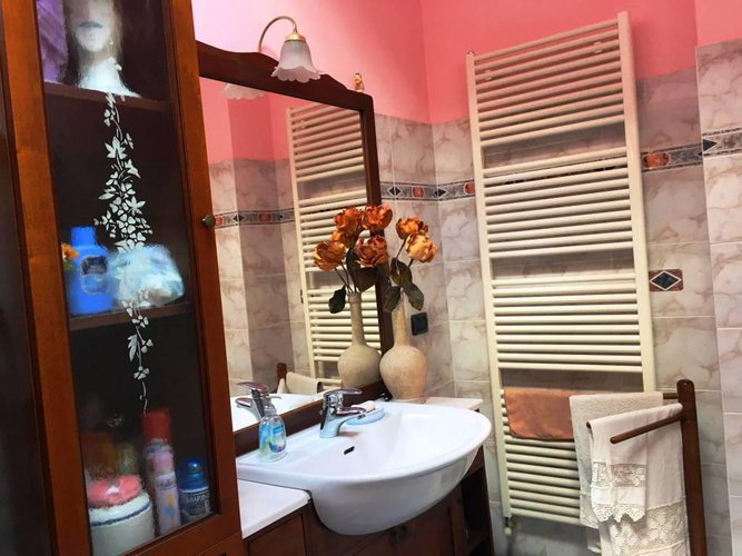 CASA INDIPENDENTE ZONA CENTARLE. A POCHI PASSI DAL LAGO Spinone al Lago