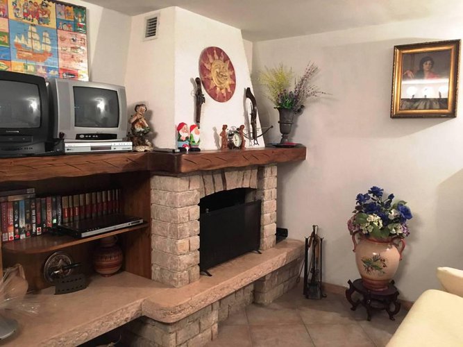 CASA INDIPENDENTE ZONA CENTARLE. A POCHI PASSI DAL LAGO Spinone al Lago