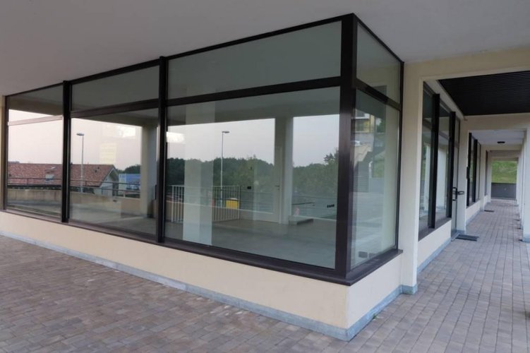 Cerita negozio/ufficio 95 mq.