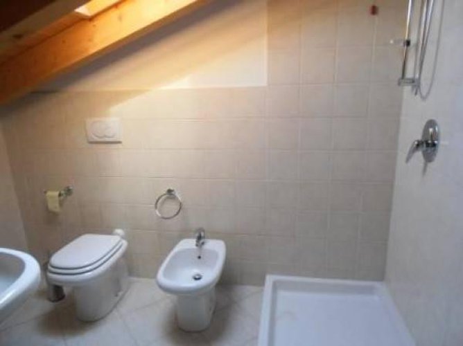 APPARTAMENTO A REDDITO Mozzo