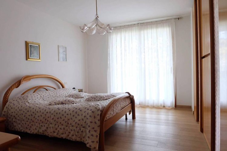 VILLA SU PIANO UNICO Terno d'Isola