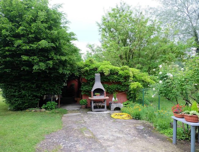 ultimo piano 330 mq + 800 area esclusiva Castelli Calepio