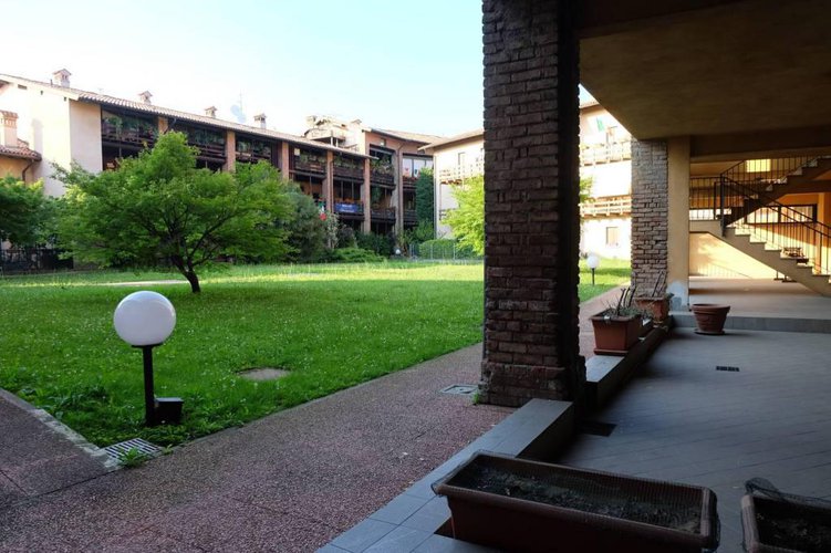 Trilocale indipendente con box Bergamo