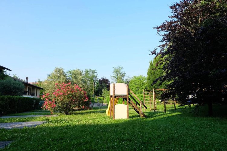 Trilocale indipendente con box Bergamo