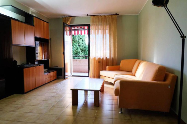 Trilocale con terrazze e box Clusone