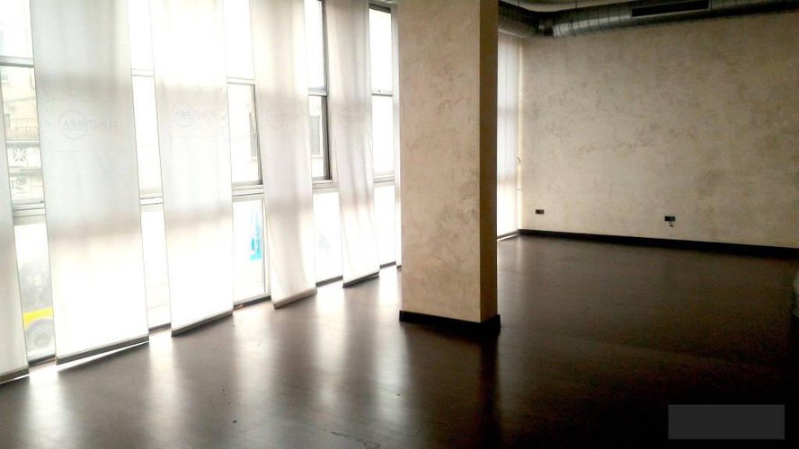 XX Settembre 300 mq Bergamo