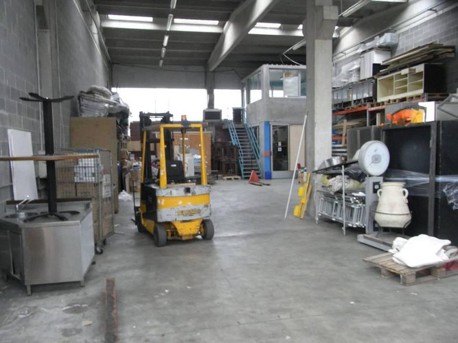 VALBREMBO - ZONA INDUSTRIALE - CAPANNONE Valbrembo