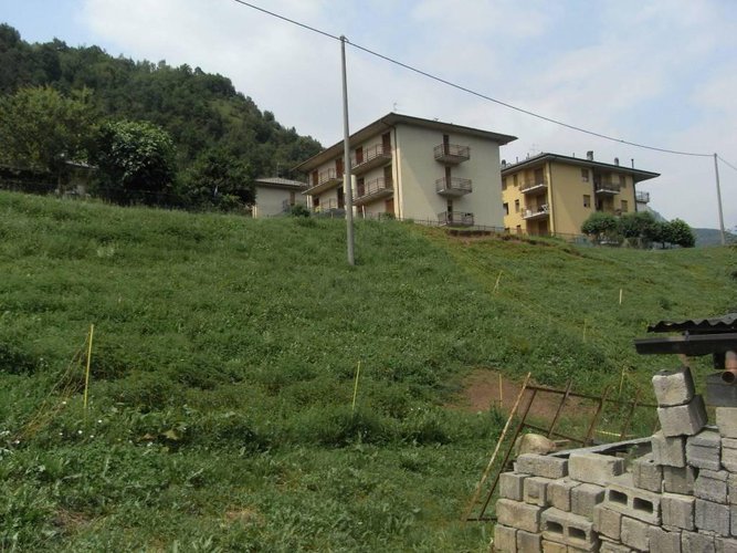 Zogno centrale - terreno Zogno