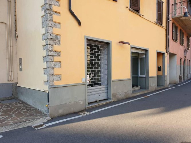 Zogno - Spazio Commerciale Zogno