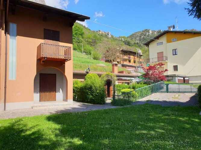 San Pellegrino Terme - Santa Croce San Pellegrino Terme