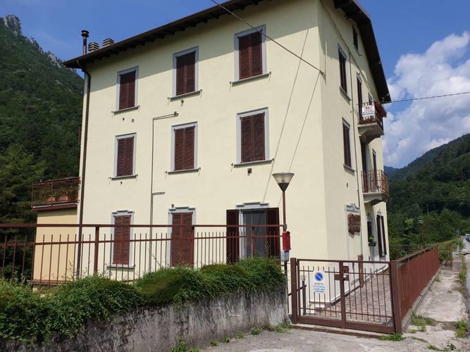 Piazza Brembana