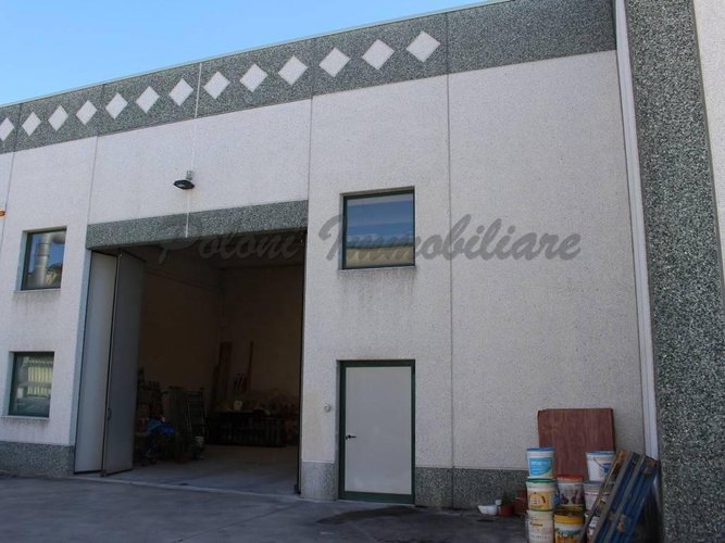 Capannone Trescore Balneario