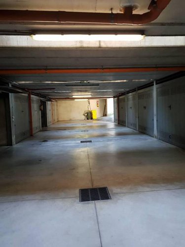 MERATESE NEGOZIO CON SOLUZIONE AFFITTO A RISCATTO Osnago