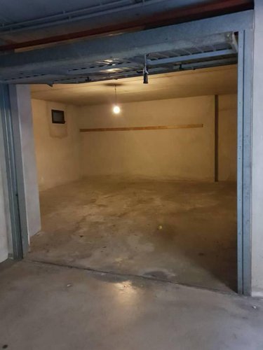 MERATESE NEGOZIO CON SOLUZIONE AFFITTO A RISCATTO Osnago