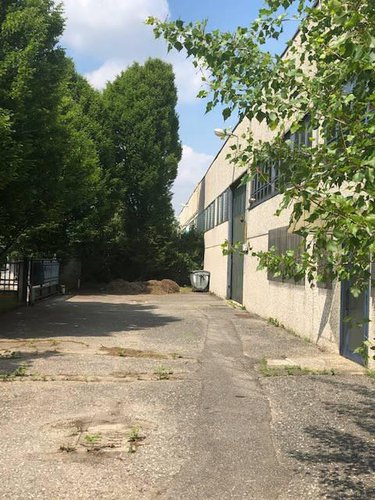 Capannone Ronco Briantino